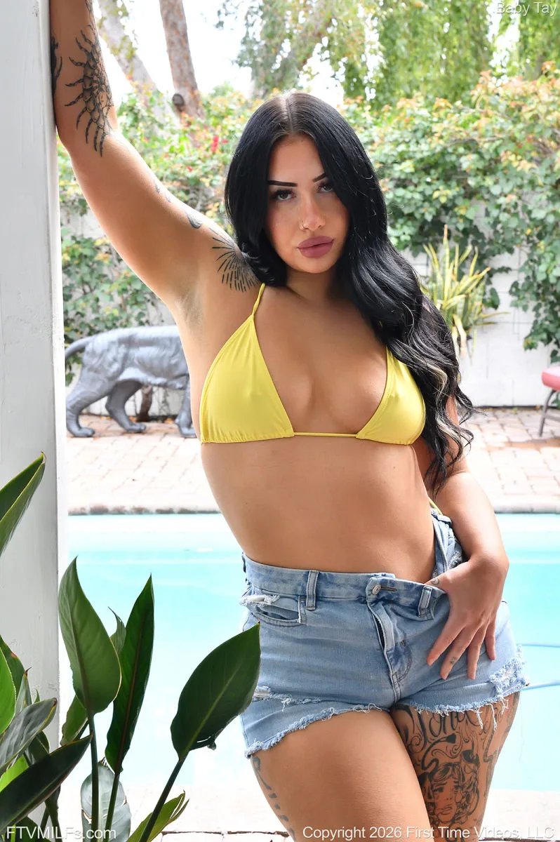 Baby Like A Banana FTV Milfs - Empire Models – photo 1