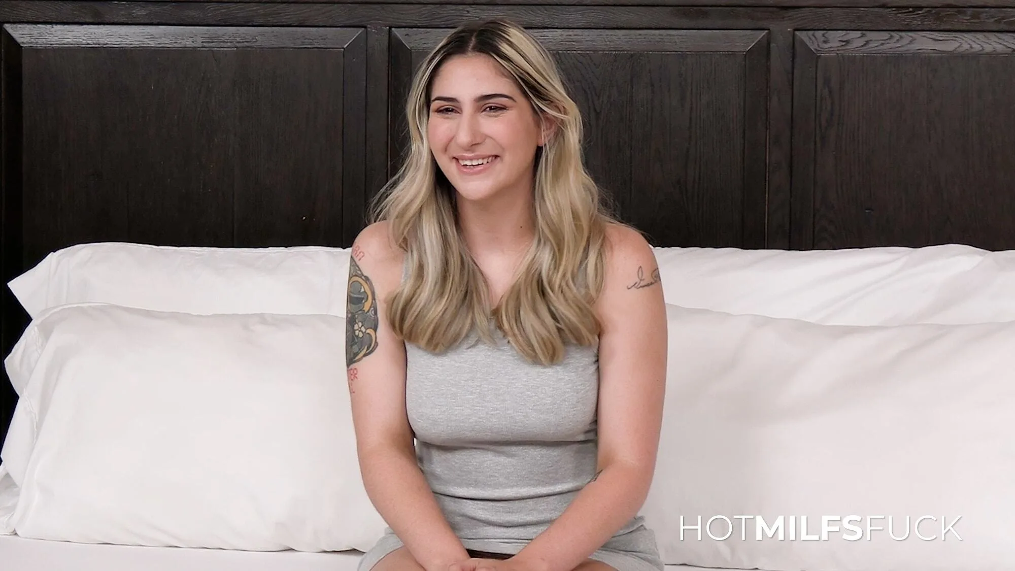 Dahlia Noire Becoming A Professional Whore Hot Milfs Fuck - Empire Models – photo 2
