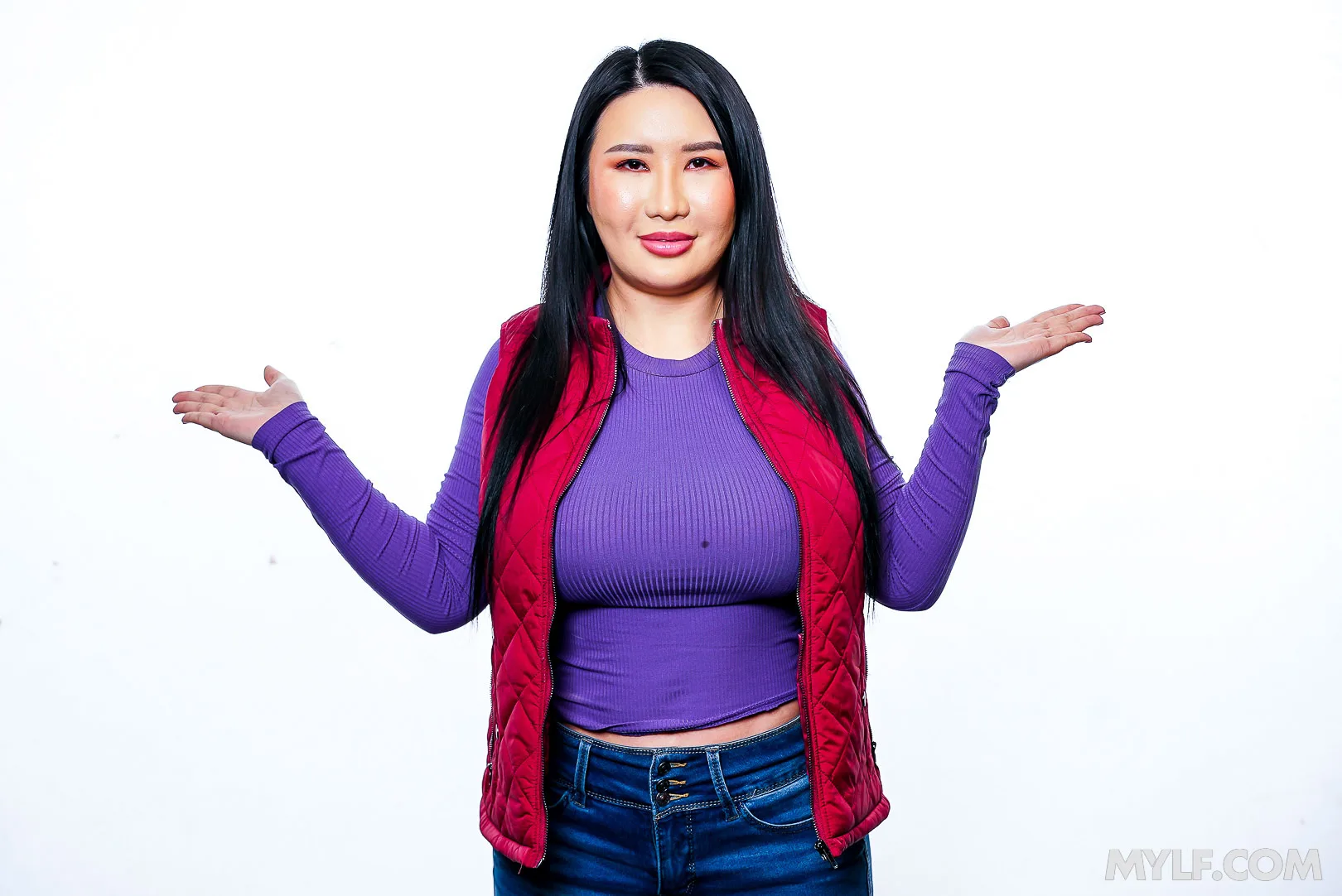 Suki Sin Everyone Cums Everywhere All At Once MYLF - Empire Models – photo 2