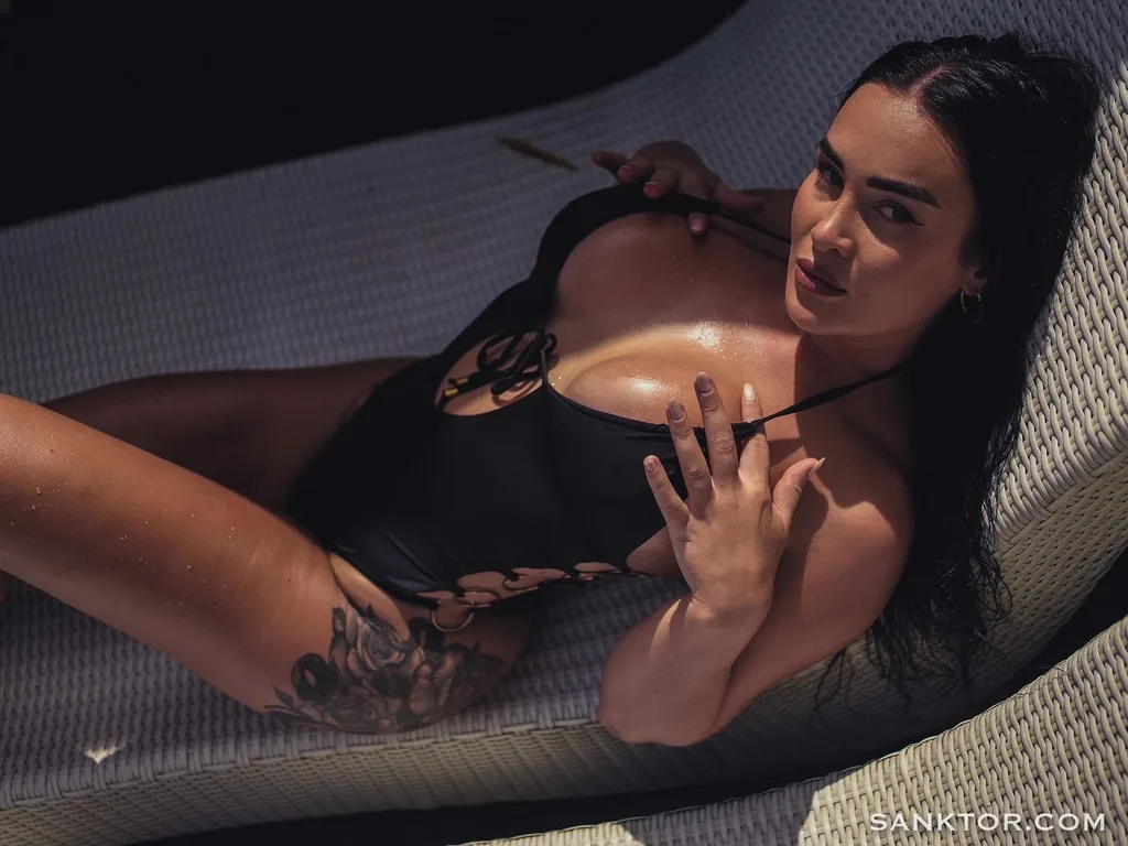 Elza Big Butt Sanktor - Empire Models – photo 8