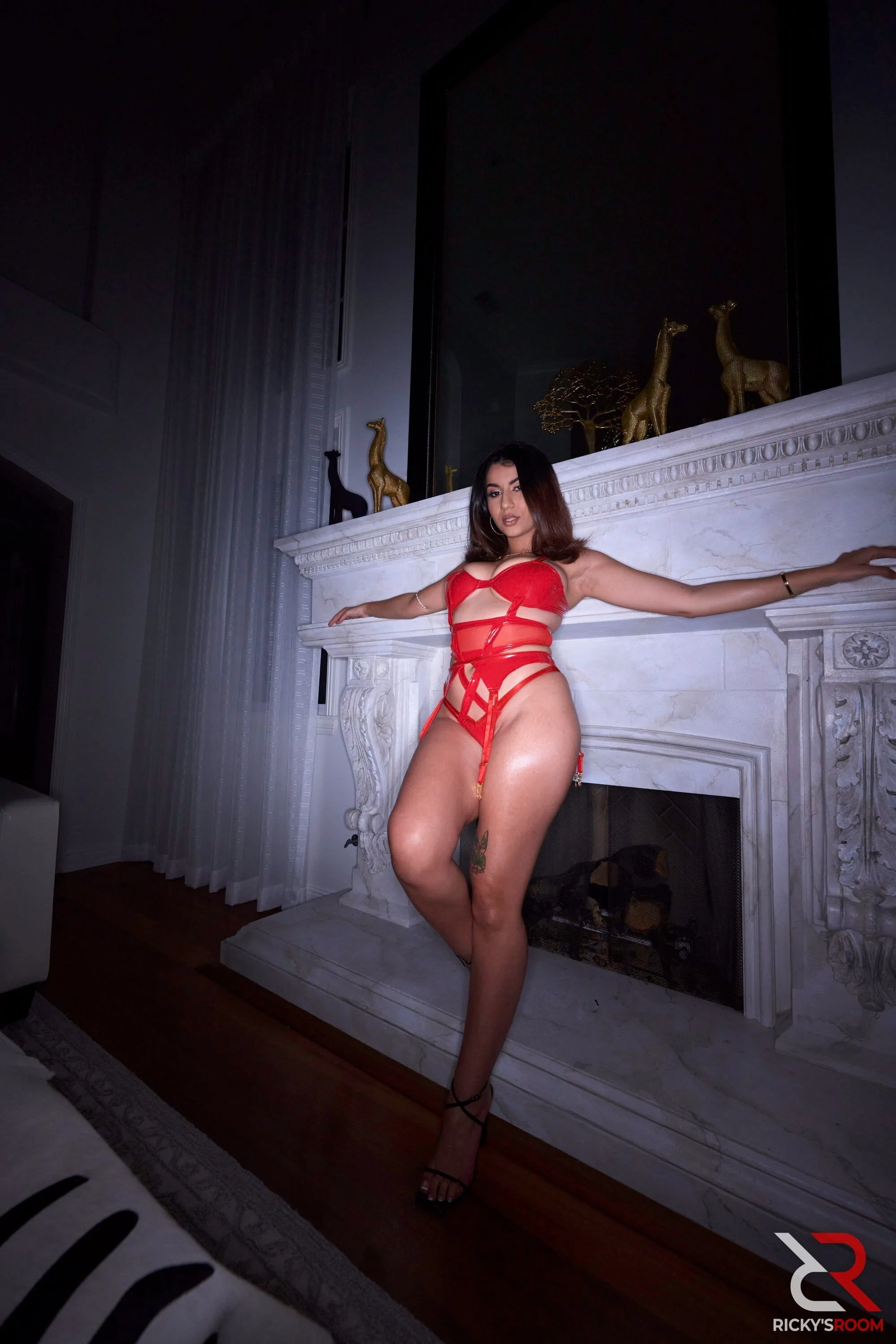 Roxie Sinner Rickys Room - Empire Models – photo 8
