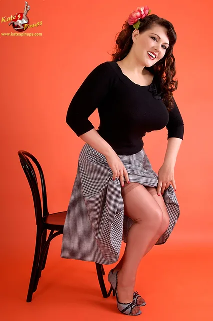 Kate Donovan Pinup - Empire Models – photo 8