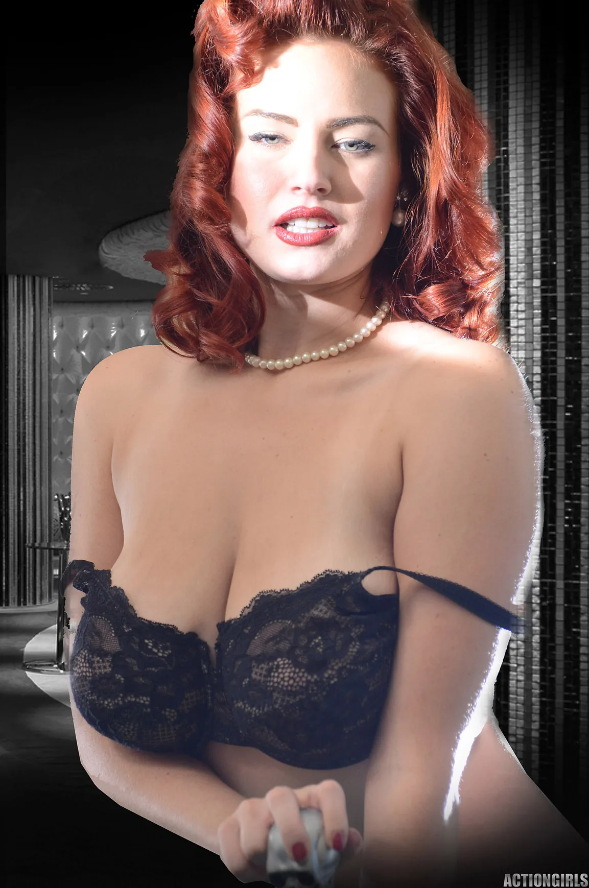 Gia Pinup Actiongirl - Empire Models – photo 6