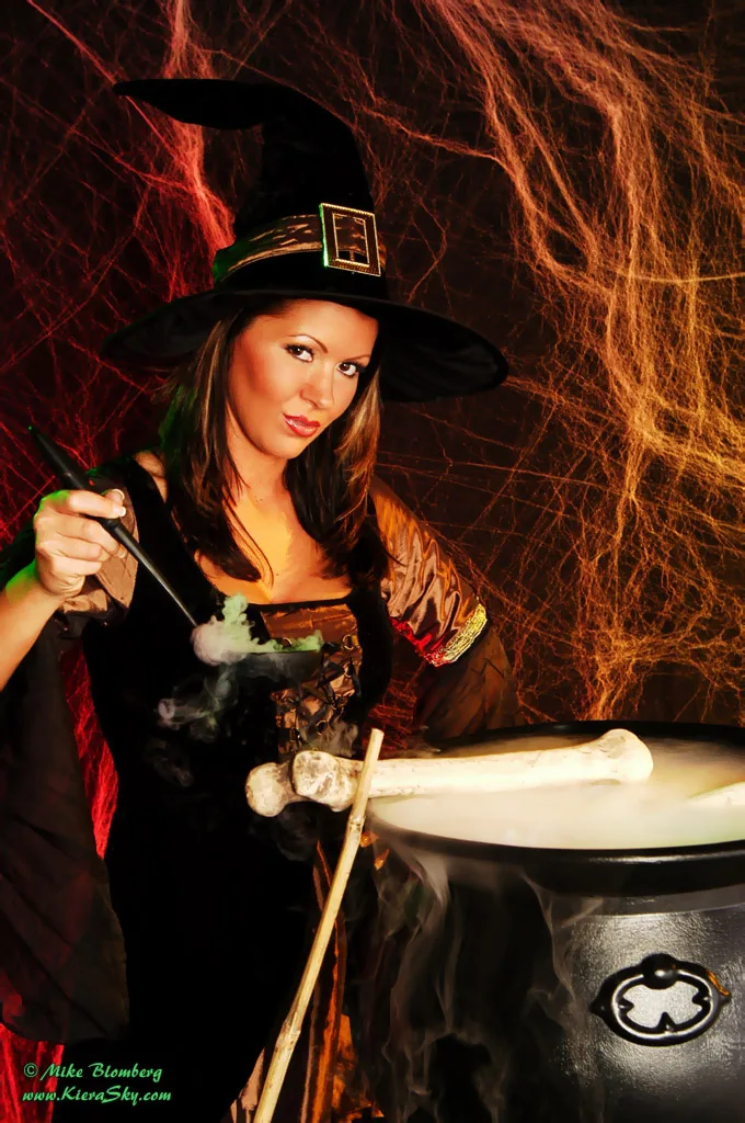 Kiera Sky Sexy Witch - Empire Models