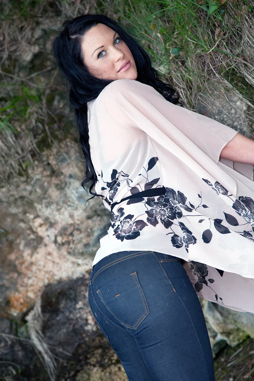 Busty Paige - Empire Models – photo 3