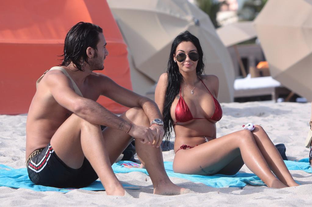 nabilla-benattia-red-bikini