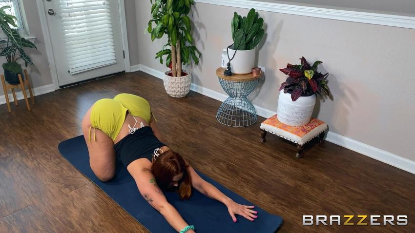 siri dahl - Siri Dahl Pervy Yoga Brazzers